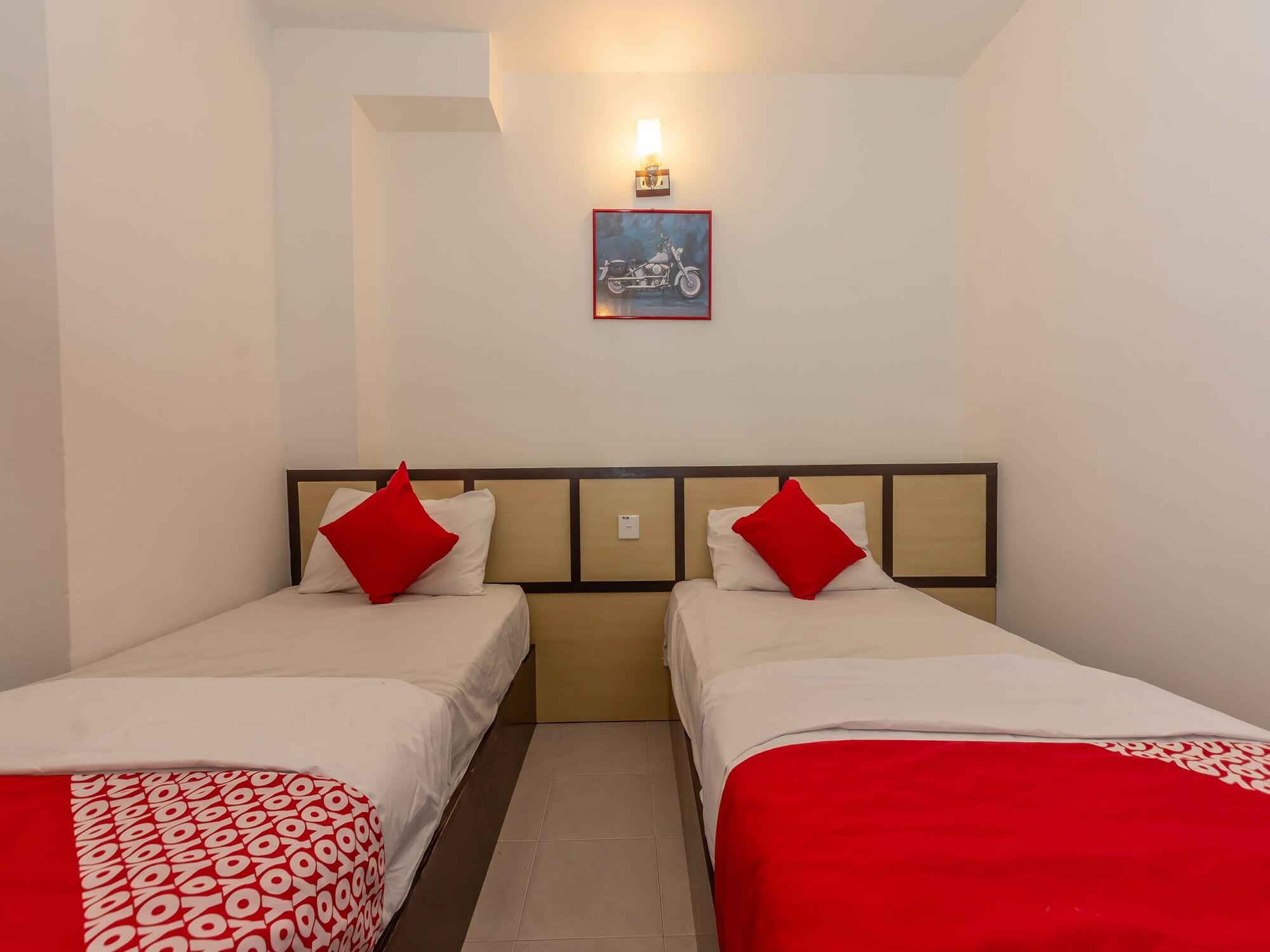Oyo 1192 Hash House Hotel Malacca Buitenkant foto