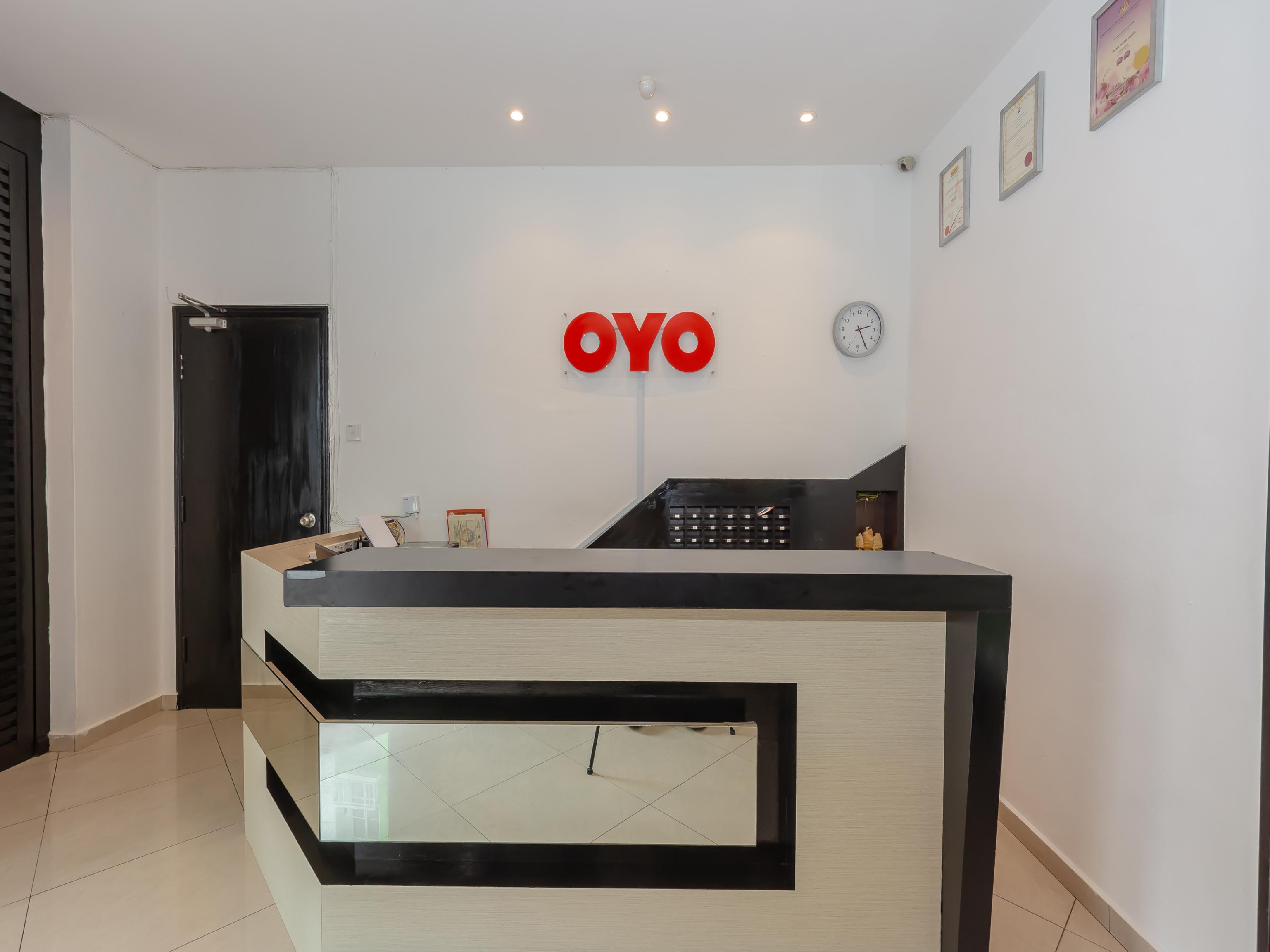 Oyo 1192 Hash House Hotel Malacca Buitenkant foto